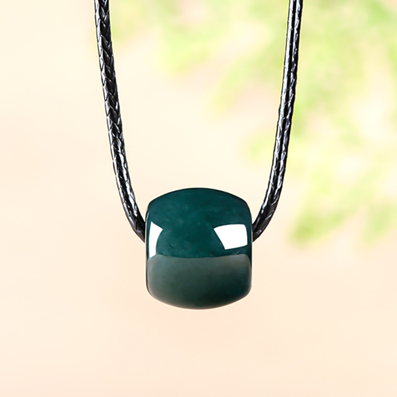 The Jewelry & Watches - จี้สร้อยคอหยกพม่าแท้สีน้ำเงินเข้ม ลวดลายทางน้ำ พร้อมใบรับรองของแท้